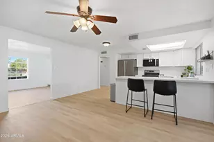556 N Hobson Plaza, Mesa, AZ 85203 - Photo 3