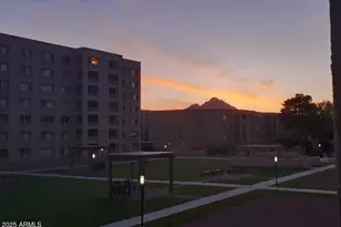 7970 E Camelback Rd, Scottsdale, AZ 85251 - Photo 11