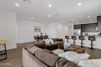 15781 W Pioneer Street, Goodyear, AZ 85338 - Photo 1