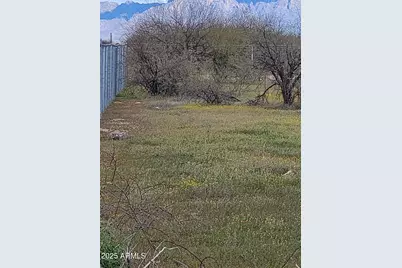 Xxxx W Copper Kettle Drive #D, Casa Grande, AZ 85193 - Photo 5