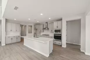 27965 N 72nd Ave, Peoria, AZ 85383 - Photo 9