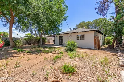 3526 E Cheery Lynn Road, Phoenix, AZ 85018 - Photo 27