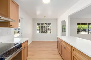 3526 E Cheery Lynn Rd, Phoenix, AZ 85018 - Photo 15