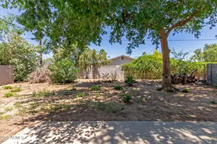 3526 E Cheery Lynn Rd, Phoenix, AZ 85018 - Photo 25