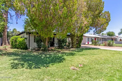 3526 E Cheery Lynn Road, Phoenix, AZ 85018 - Photo 3