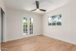 3526 E Cheery Lynn Rd, Phoenix, AZ 85018 - Photo 17