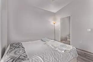 2929 W Yorkshire Dr, Phoenix, AZ 85027 - Photo 7