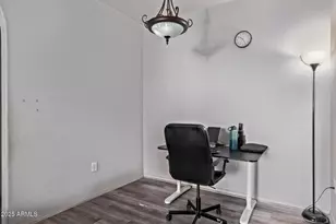 2929 W Yorkshire Dr, Phoenix, AZ 85027 - Photo 11