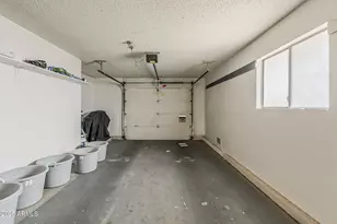 9814 W Long Hills Dr, Sun City, AZ 85351 - Photo 21