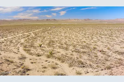 19393 N Pony Road #10, Willow Beach, AZ 86445 - Photo 11