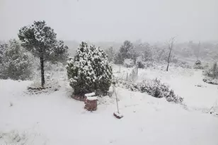 52116 N Hutton Peak Rd, Miami, AZ 85539 - Photo 25