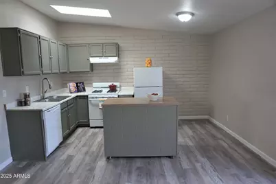 216 N Canyon Drive, Sierra Vista, AZ 85635 - Photo 33