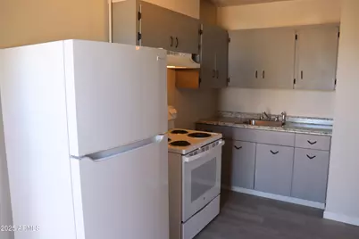 216 N Canyon Drive, Sierra Vista, AZ 85635 - Photo 15