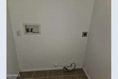 8190 W Serena Drive, Arizona City, AZ 85123 - Photo 13