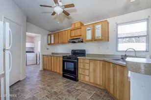 10622 N Malachite Way, Casa Grande, AZ 85122 - Photo 13