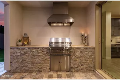 17168 W Rocklin Street, Surprise, AZ 85388 - Photo 7