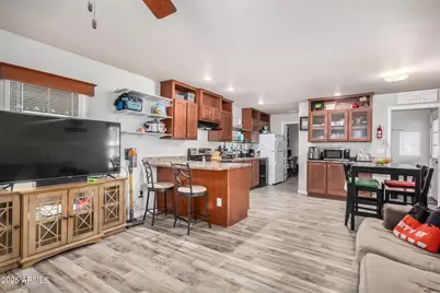 12721 W Greenway Way #200, El Mirage, AZ 85335 - Photo 7