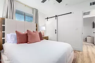 6631 E Cheery Lynn Rd, Scottsdale, AZ 85251 - Photo 9