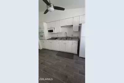 10582 W Oakmont Drive, Sun City, AZ 85351 - Photo 5