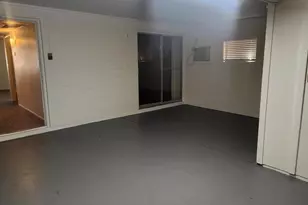 10582 W Oakmont Dr, Sun City, AZ 85351 - Photo 11