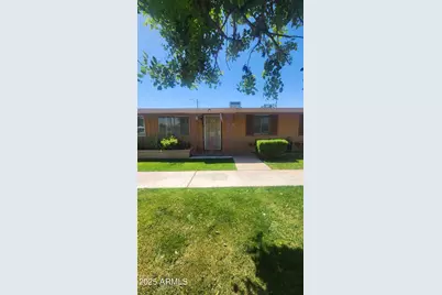 10582 W Oakmont Drive, Sun City, AZ 85351 - Photo 1