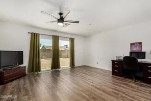 3765 W Wood Dr, Phoenix, AZ 85029 - Photo 15