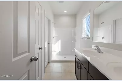 42945 W Palo Amarillo Road, Maricopa, AZ 85138 - Photo 17