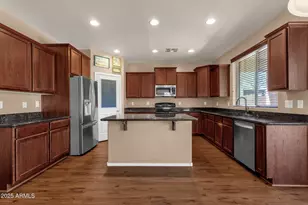 13722 N 150th Ln, Surprise, AZ 85379 - Photo 5