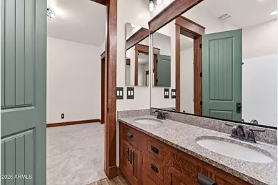 3123 E Cat Balue Drive, Phoenix, AZ 85050 - Photo 37