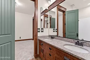 3123 E Cat Balue Dr, Phoenix, AZ 85050 - Photo 37