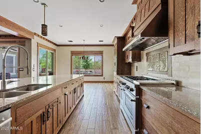 3123 E Cat Balue Drive, Phoenix, AZ 85050 - Photo 13