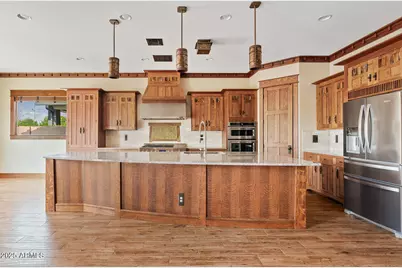 3123 E Cat Balue Drive, Phoenix, AZ 85050 - Photo 3