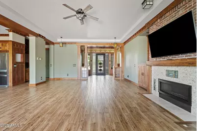 3123 E Cat Balue Drive, Phoenix, AZ 85050 - Photo 3