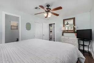 6839 E Earll Dr, Scottsdale, AZ 85251 - Photo 17