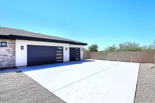 4079 E Roosevelt St, Apache Junction, AZ 85119 - Photo 21