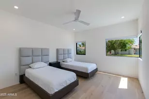 4002 E Avalon Dr, Phoenix, AZ 85018 - Photo 15