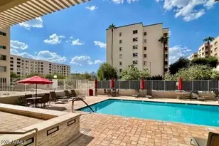 7960 E Camelback Rd, Scottsdale, AZ 85251 - Photo 45