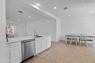 1541 W Carmen St, Phoenix, AZ 85041 - Photo 15