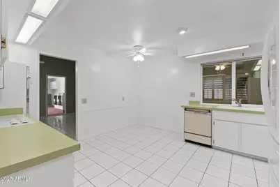 14830 N Cameo Drive, Sun City, AZ 85351 - Photo 25