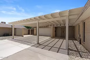 14830 N Cameo Dr, Sun City, AZ 85351 - Photo 9