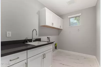 4525 N 40th Street #4, Phoenix, AZ 85018 - Photo 45