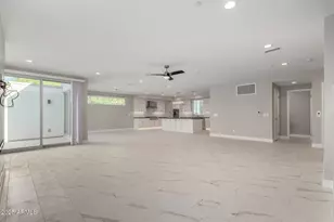 4525 N 40th St, Phoenix, AZ 85018 - Photo 13