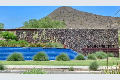 24314 N 21st Place, Phoenix, AZ 85024 - Photo 1