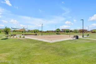 18916 W Laurel Ln, Surprise, AZ 85388 - Photo 71