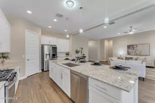 18916 W Laurel Ln, Surprise, AZ 85388 - Photo 17