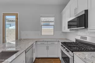 18916 W Laurel Ln, Surprise, AZ 85388 - Photo 47