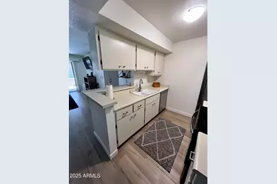 4554 E Paradise Village Parkway N #102, Phoenix, AZ 85032 - Photo 5