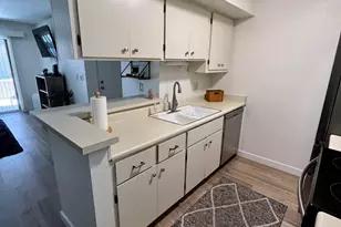 4554 E Paradise Village Pkwy N, Phoenix, AZ 85032 - Photo 5