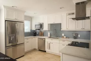 4118 E Calle Redonda, Phoenix, AZ 85018 - Photo 1