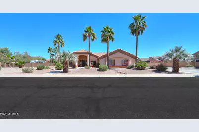 380 E Wiley Way, Casa Grande, AZ 85122 - Photo 1